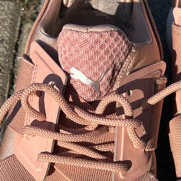 🚨SOLD🚨 Puma Ignite sneakers - Picture 4 of 14